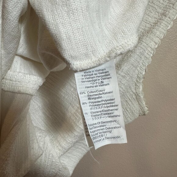 J. Crew Textured Top with Scalloped Trim Size M - Picture 4 of 4